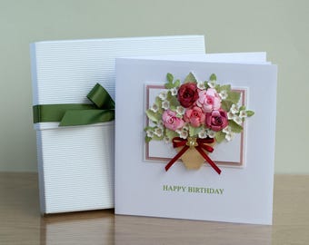 Biglietto di auguri artistico con fiori 3D, intricati disegni piegati a