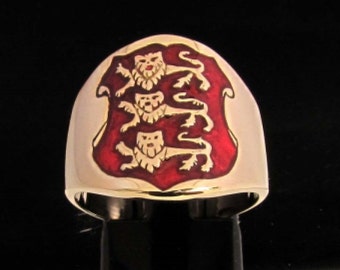 Royal Arms of England Classy Ring - Solid Bronze and Red Enamel - Patriotic Jewel