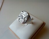 Rectangular Signet ring with custom image