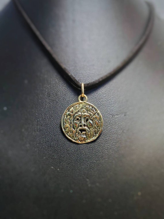BOCCA DELLA VERITA ネックレス Bonhams : AN 18K GOLD 'BOCCA DELLA VERITÀ' PENDANT BY