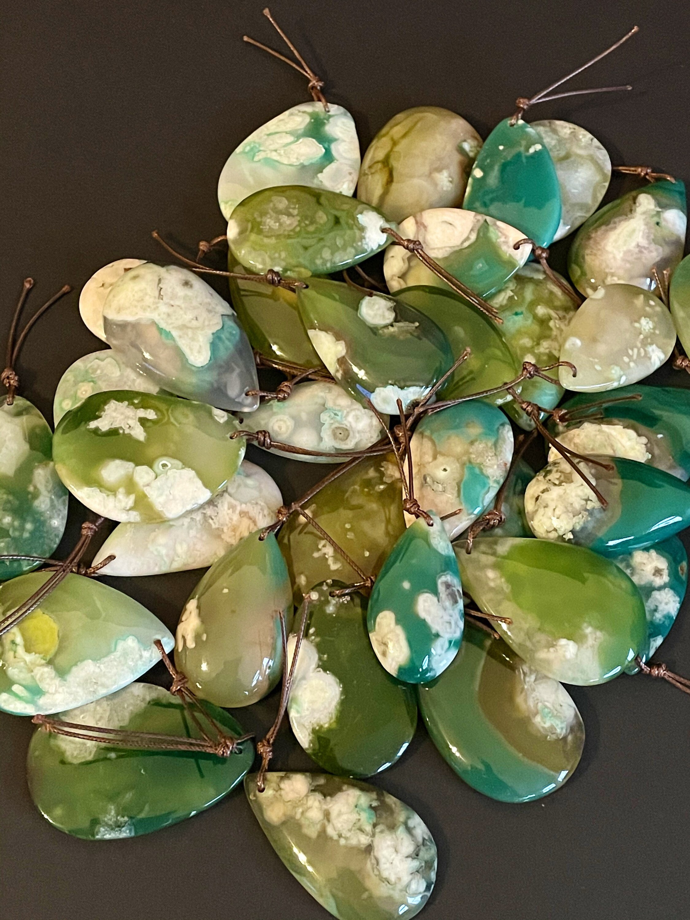 Natural blossom flowers agate stone pendant. 28x45mm teardrop Etsy