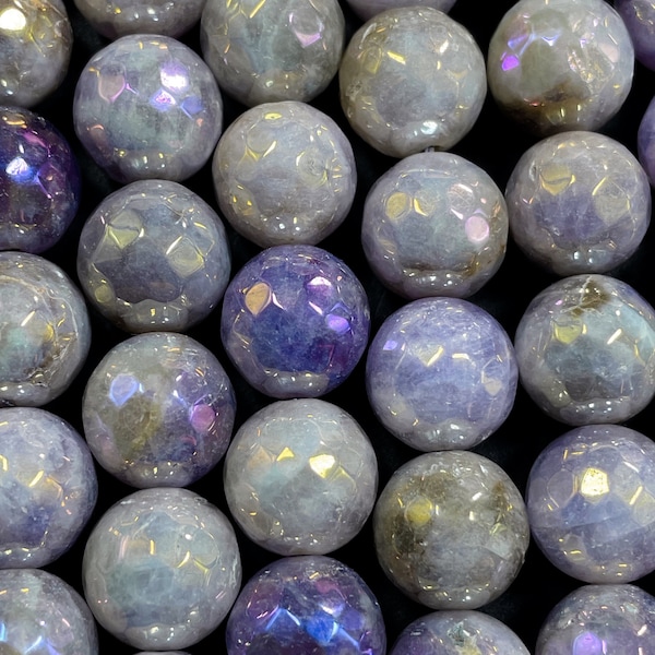 AAA Natural mystic lavender jade . Faceted round gemstone bead.  Gorgeous purple color. Excellent quality. Full strand 15.5”