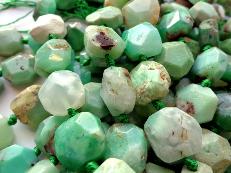 18x14mm NATURAL Gemstone Chrysoprase Nugget Shaped Beads AAA Quality! great for Jewelry Making Full Strand 16 Gorgeous green color