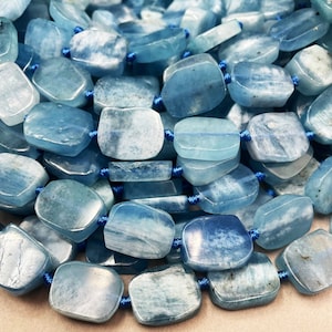 AAA Natural aquamarine gemstone bead. 13x18mm  rectangle shape. Beautiful natural sky blue color. Real nice quality aquamarine gemstone