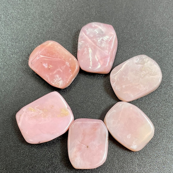 Natural pink opal stone bead. Faceted 14x18mm oval shape. Beautiful natural berries pink color opal gemstone, pendant size.