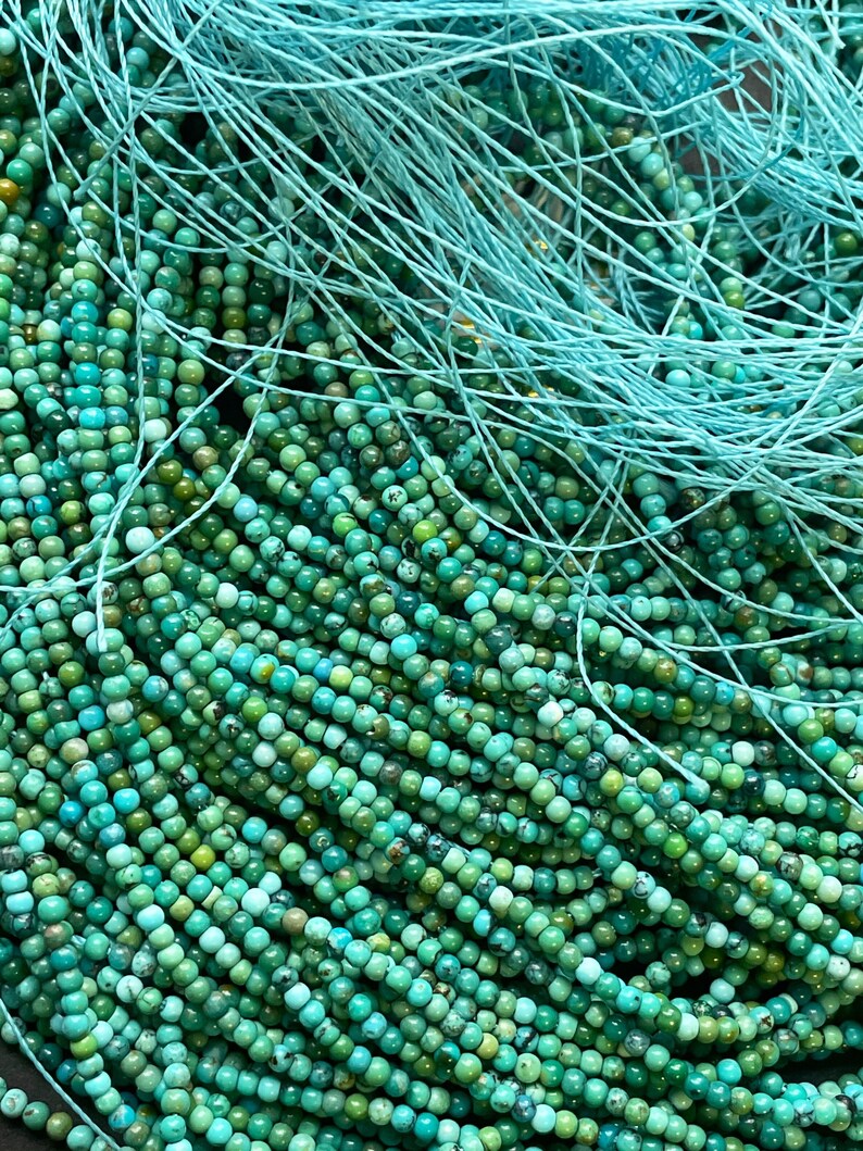 AA natural turquoise stone bead. 4mm round bead . Gorgeous natural blue turquoise gemstone bead. Real nice quality zdjęcie 4