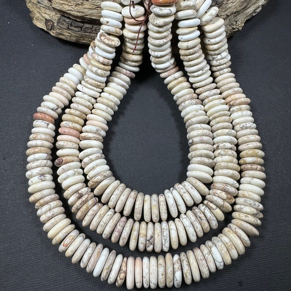 Natural white turquoise gemstone bead. Graduated shape  . Natural beige white color . Unique necklace. Excellent quality. Full strand