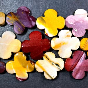 Natural Mookaite Gemstone Bead 35mm Flower Shape Bead, Beautiful Natural Red Yellow Brown Color Mookaite Jasper Stone Bead Full Strand 15.5&quot;