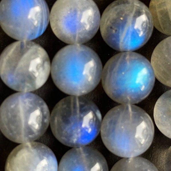 AAA super nice quality natural labradorite stone bead. 6mm 8mm 8-9mm 10mm 12mm . Beautiful natural blue flash labradorite bead. Full strand