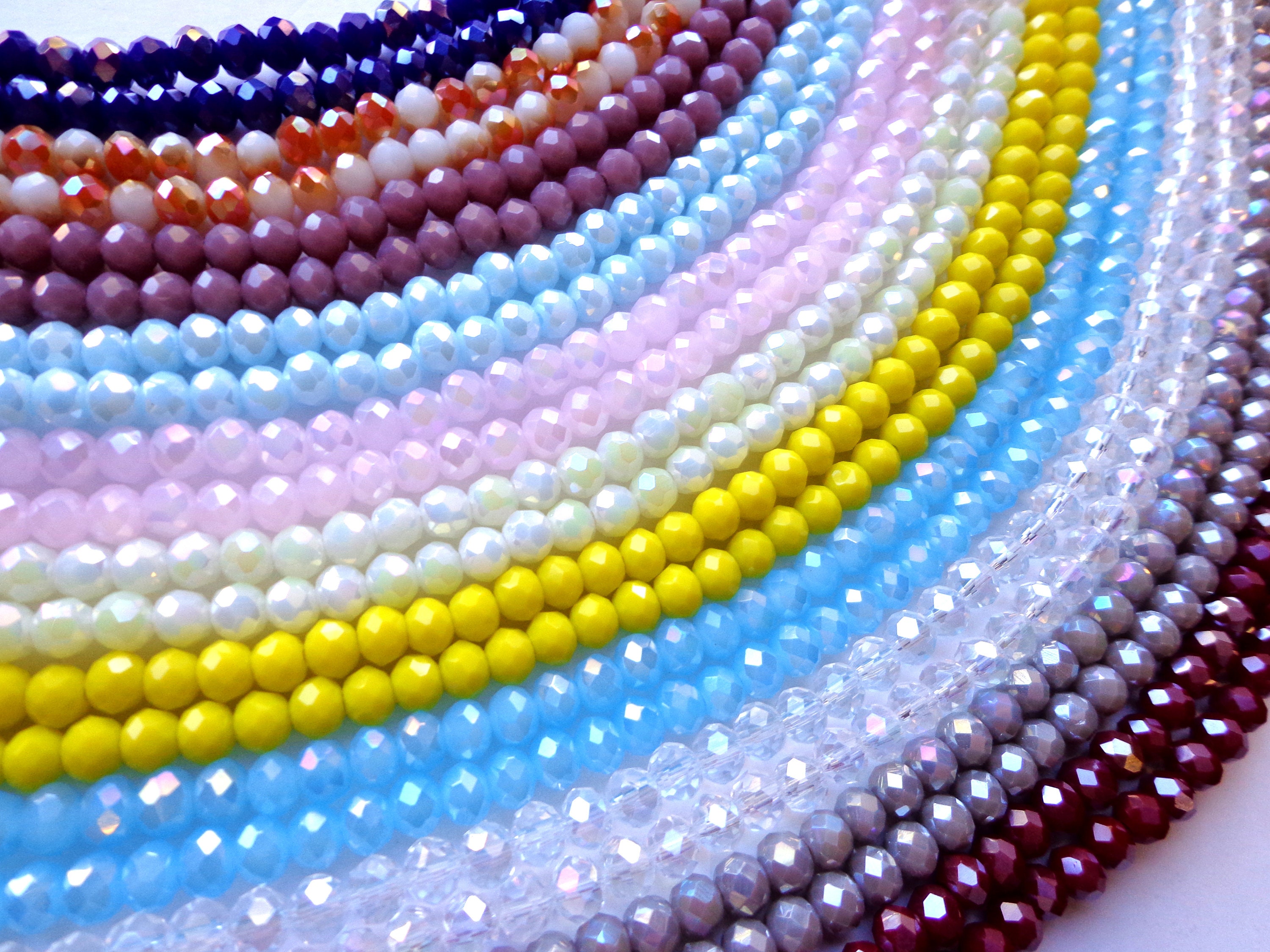 Mixed Size Assorted Crystal Glass Beads Bulk Pink Glass Beads