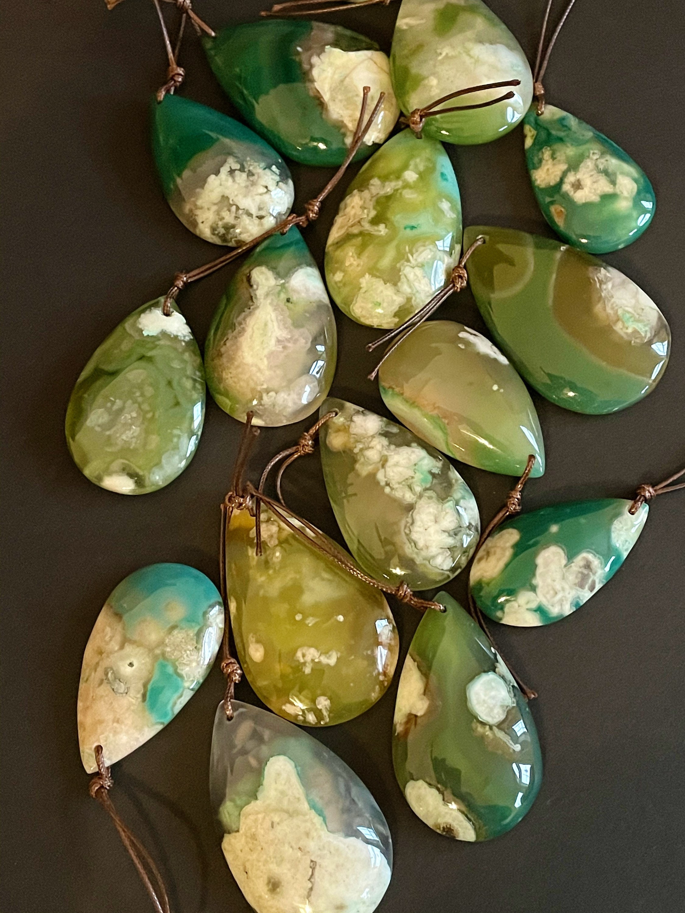 Natural blossom flowers agate stone pendant. 28x45mm teardrop Etsy