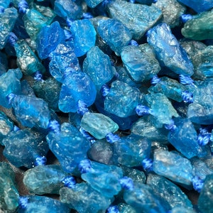 AAA Natural raw apatite gemstone bead. Freedom nugget shape. Gorgeous natural blue color. Great quality gemstone bead!