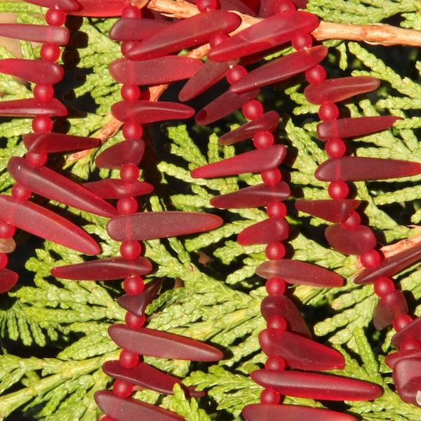 Tusks, Dagger, Spike Beads, 25X6mm, Cherry Red, Frosted Matte Sea Glass Finish, Beach Glass Tusk Beads, Side drilled, 20 Pieces