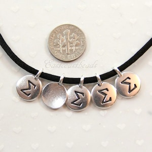 TierraCast griechischer Buchstabe Charms, SIGMA Charms, Pigmentscherpe, Schmuckzubehör, antikes versilbertes bleifreies Zinn