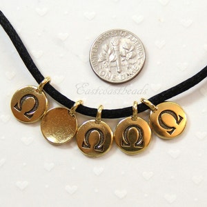 TierraCast Omega Anhänger, griechischer Buchstabe Anhänger, Omega Tropfen, Schmuckzubehör, vergoldet
