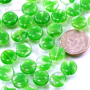Puff Coin Beads, 10mm Glass Beads Emerald Swirl, Accent Beads, 10 mm  Coin Beads, Czech Beads, 15 Beads