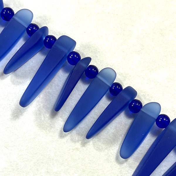 Tusks, Dagger, Spike Beads, 25X6mm, Royal Blue,  Frosted Matte Sea Glass Finish, Beach Glass Tusk Beads, Side drilled, 20 Pieces