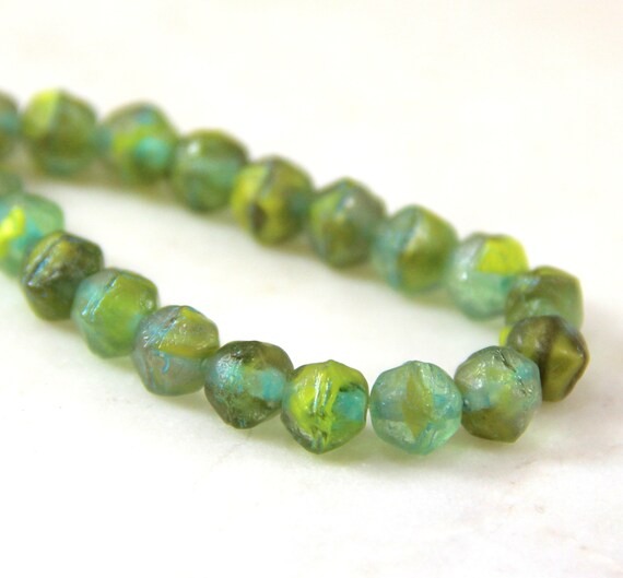 60 Pieces 5.5x4 mm Chip Beads Peridot wFrosted AB Finish Nugget Beads 5.5mm Spacer Beads Green Accent Beads