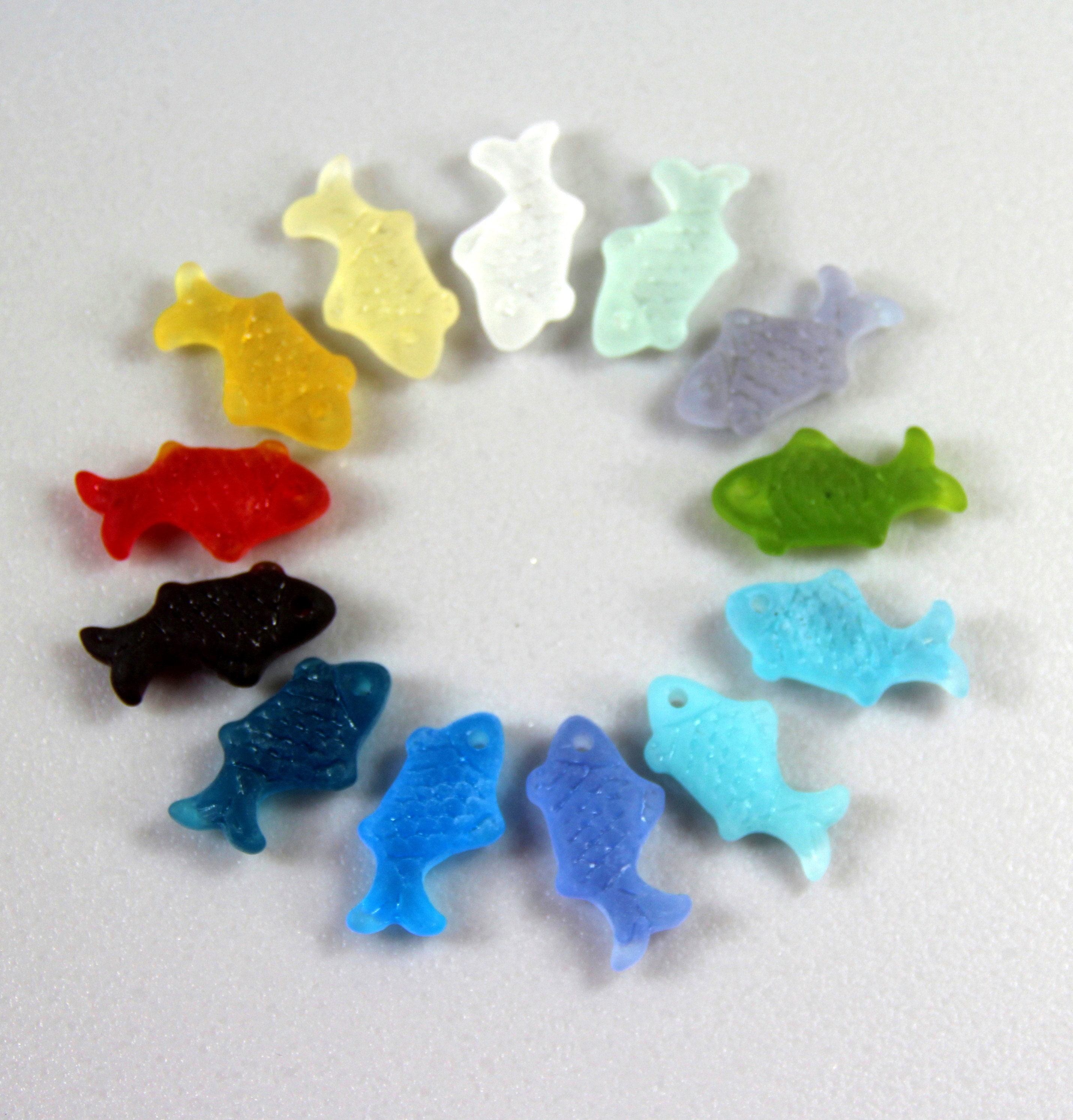 Fish Pendant Charm Beads, w/Frosted Matte Sea Glass Finish, 24mm, YOU…