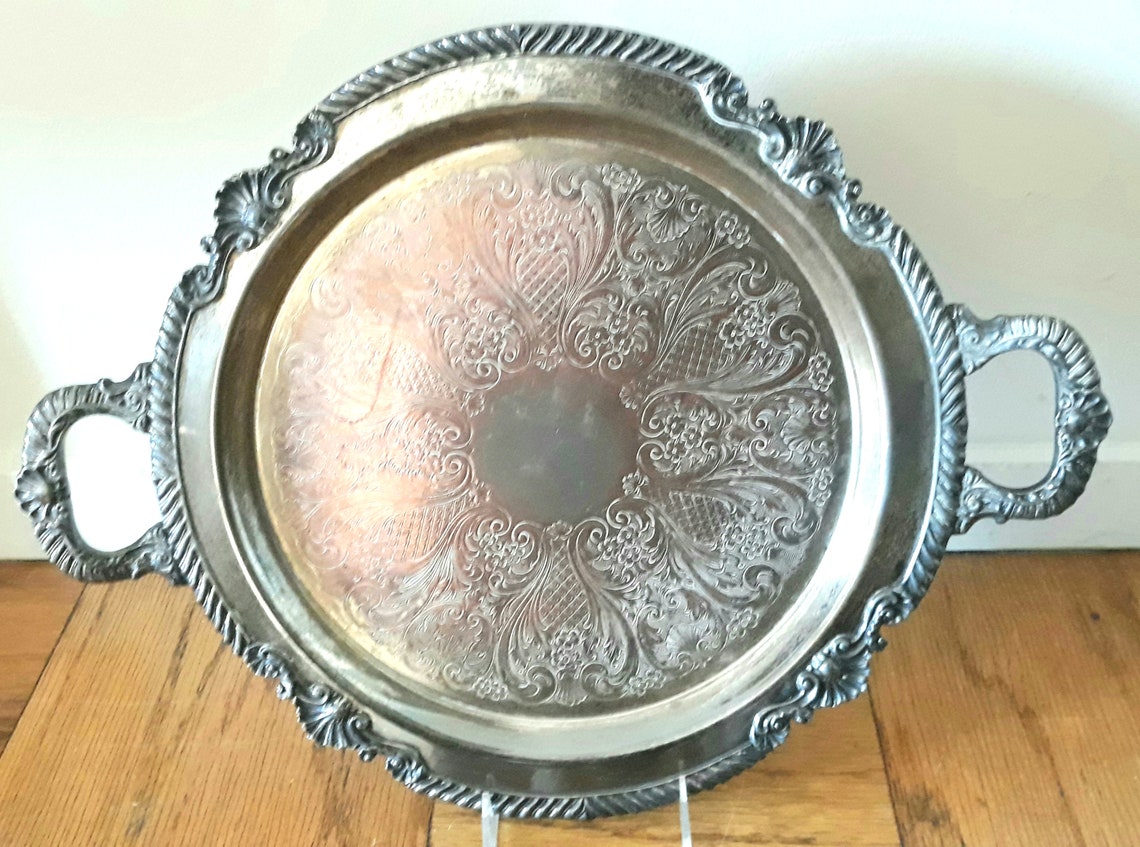 Vintage, Round Sheridan Silver Plated Platter W/beautiful Motif on