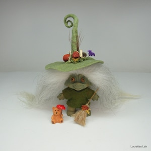 Vintage 1960&#39;s Dam Style Unmarked Troll Doll &quot;Olive The Hedge Witch&quot; ~OOAK