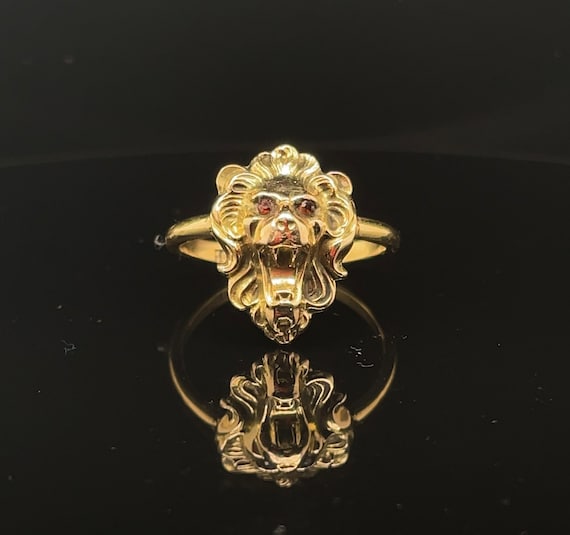 Antique French Victorian Lion Ring - image 1