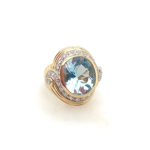 Aquamarine Diamond Ring 18k