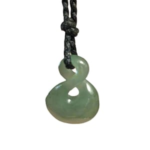 New Zealand Maori Inspired Small Light Green Jade Infinity Loop Necklace