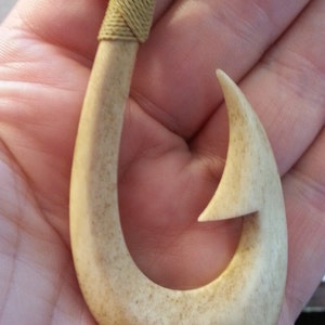 Aged Bone Pacific Islands Fish hook Necklace - Extra Large