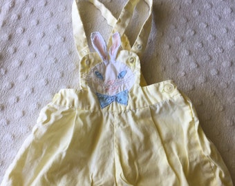 Cutest little vintage baby bunny romper/sunsuit/onesie/overalls. Approx size 3 months.