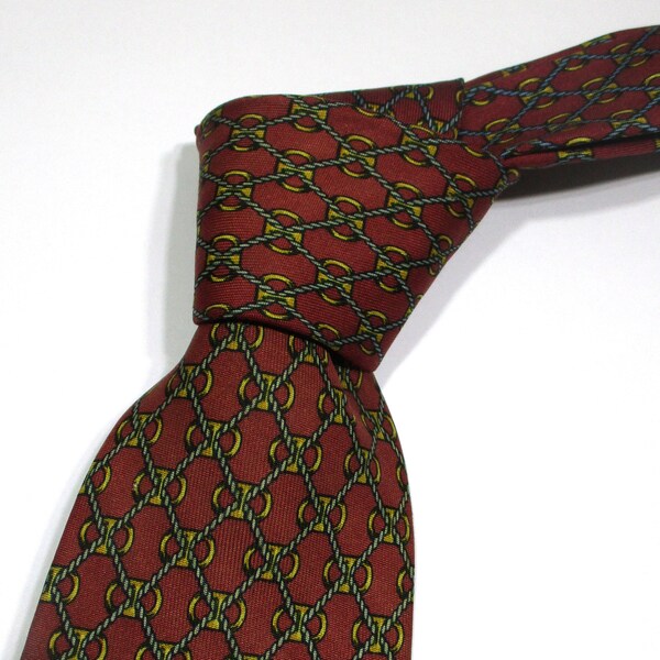 Vintage Hermes Paris 714 FA Link Pattern Red Color Silk Cravat Classic Necktie Tie