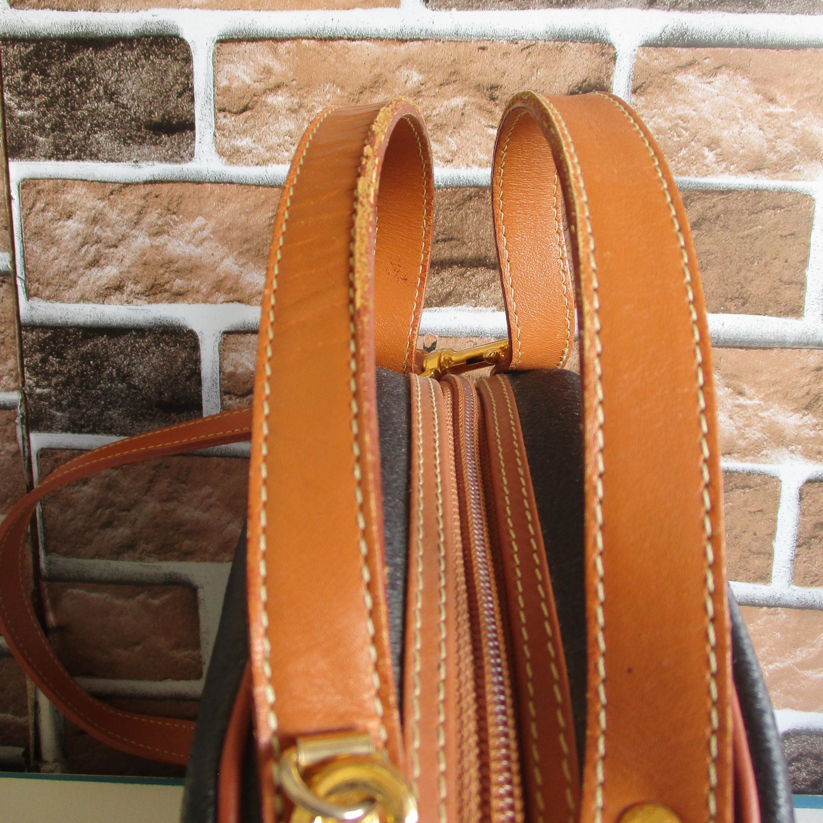 Vintage Courreges Paris 2 Way Black Top Handle Shoulder Crossbody