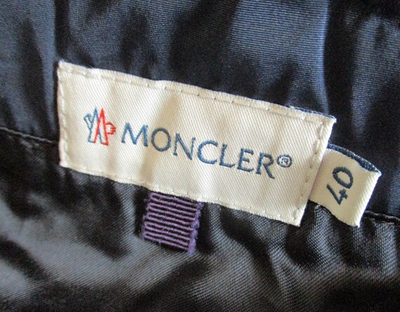 Moncler Solid Navy Blue Color Polyester Quilted A… - image 9