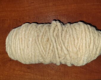 Medium Fawn 100% Huacaya Alpaca Rug Yarn - 100yds.