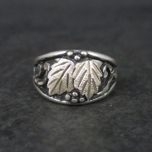 Vintage 90s Black Hills Sterling Silver Leaf Ring Size 4 NOS