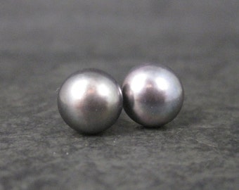 Vintage 90s Sterling 9mm Peacock Pearl Stud Earrings