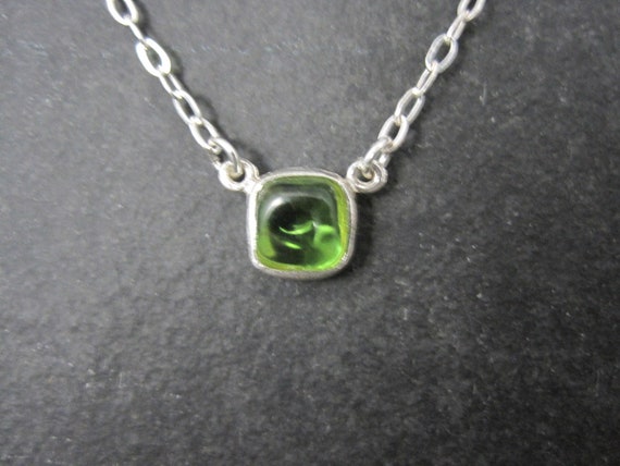 Green Cast Glass Necklace Sterling Silver 16-17 I… - image 2