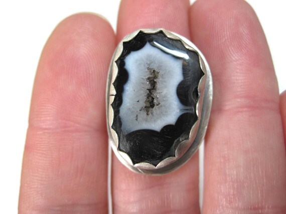 Vintage Black Druzy Geode Ring Sterling Size 9 - image 9