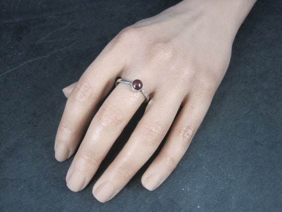 Simple Sterling Garnet Ring Size 9.5 - image 5