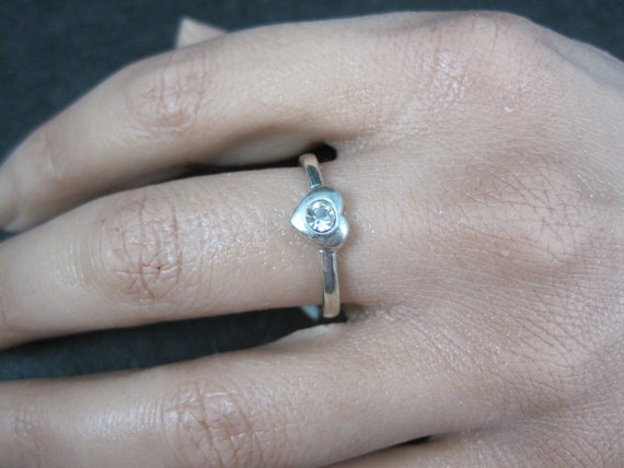 Vintage Sterling Silver Crystal Heart Ring Sizes … - image 6