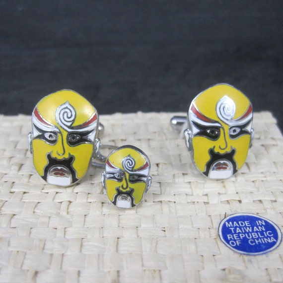 Vintage Enamel Kabuki Cufflinks and Tie Tack Set - image 1