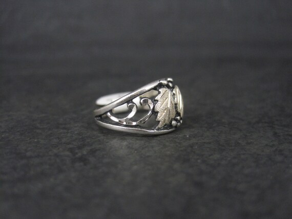 Vintage 90s Black Hills Sterling Silver Leaf Ring Size 4 NOS