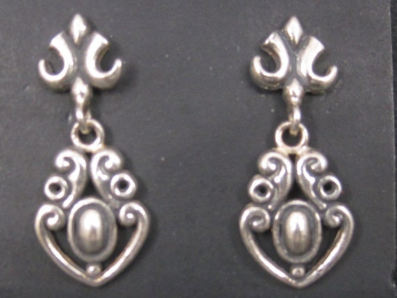 Vintage Sterling Victorian Style Earrings - image 2