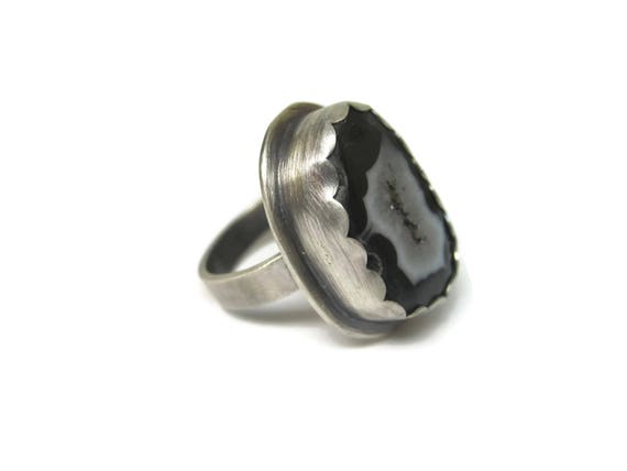 Vintage Black Druzy Geode Ring Sterling Size 9 - image 4