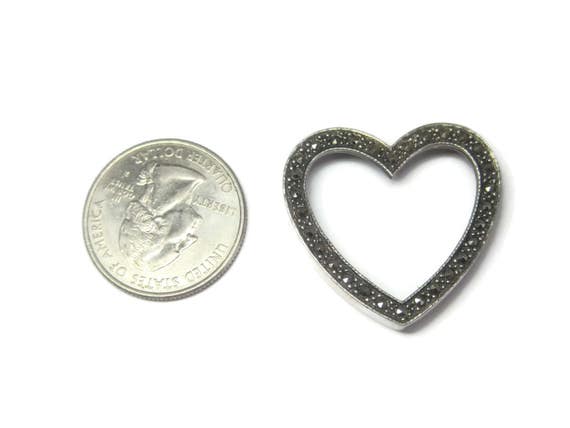 Large Vintage Sterling Marcasite Heart Pendant - image 4