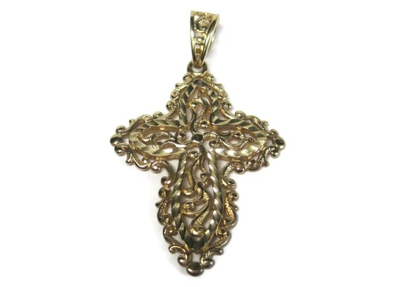 Vintage 10K Diamond Cut Filigree Cross Pendant - image 2