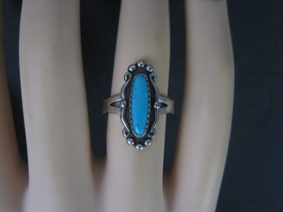 Classic Southwestern Sterling Turquoise Ring - image 5