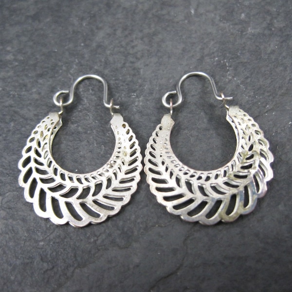 Vintage Sterling Filigree Latch Hoop Earrings