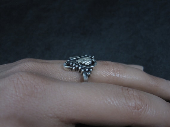Ladies 90s Vintage Black Hills Silver Sterling Leaf Ring - Etsy