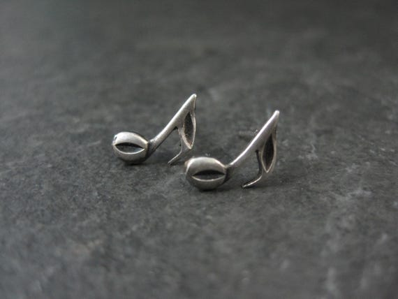 Tiny Sterling Semiquaver Stud Earrings Vintage Mu… - image 8